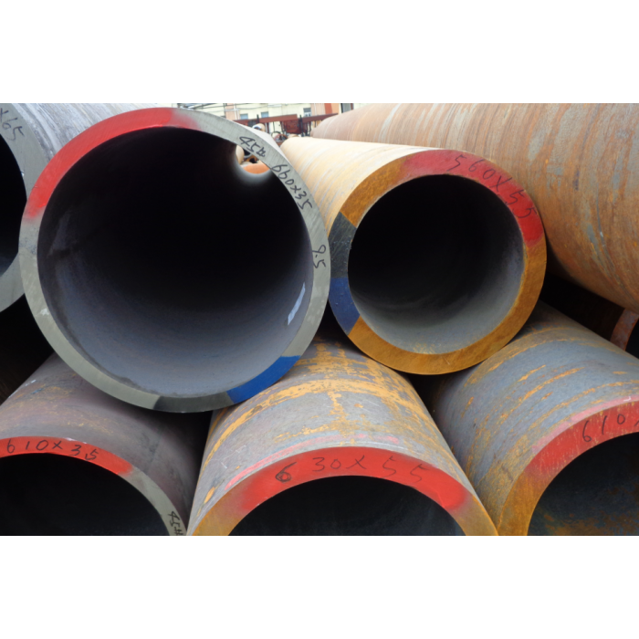 Tubo in acciaio senza soluzione di continuità per la costruzione industriale